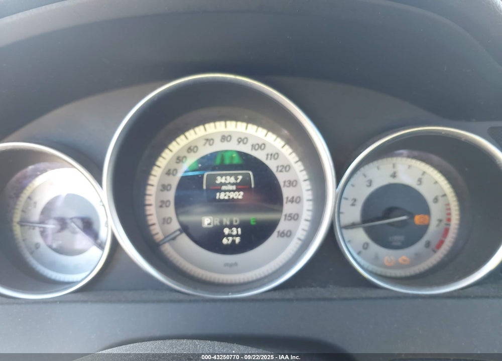 2013 MERCEDES-BENZ C 300 SPORT 4MATIC VIN: WDDGF8AB8DR287011