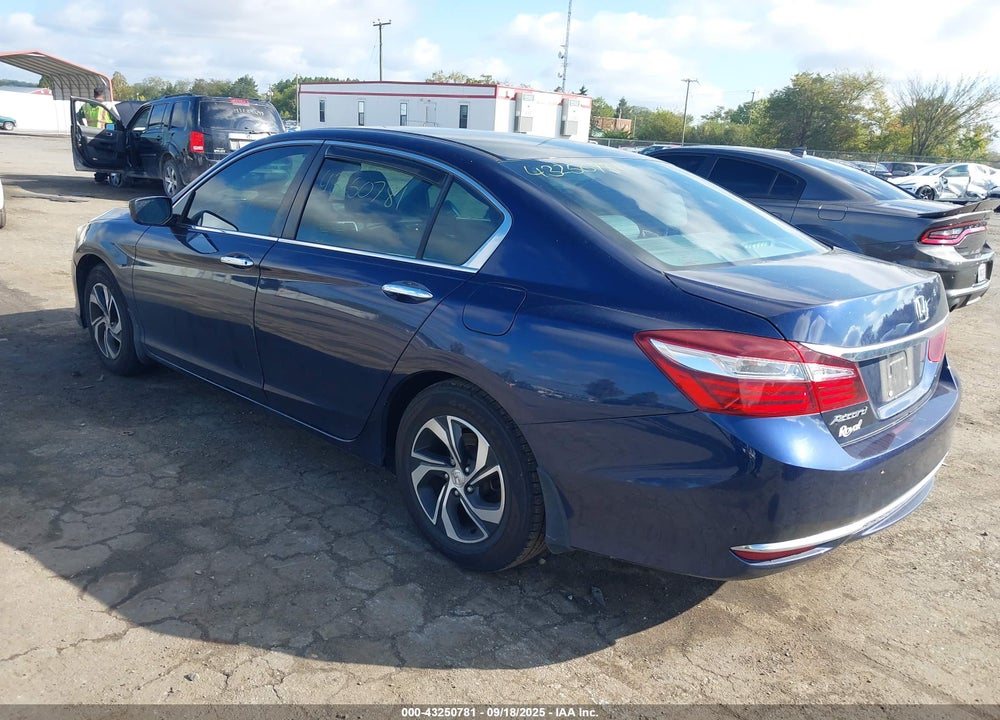 2017 HONDA ACCORD VIN: 1HGCR2F47HA063225