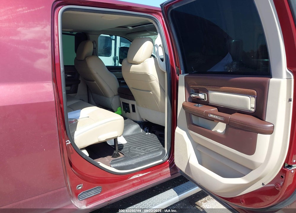 2018 RAM 3500 VIN: 3C63RRMLXJG200772