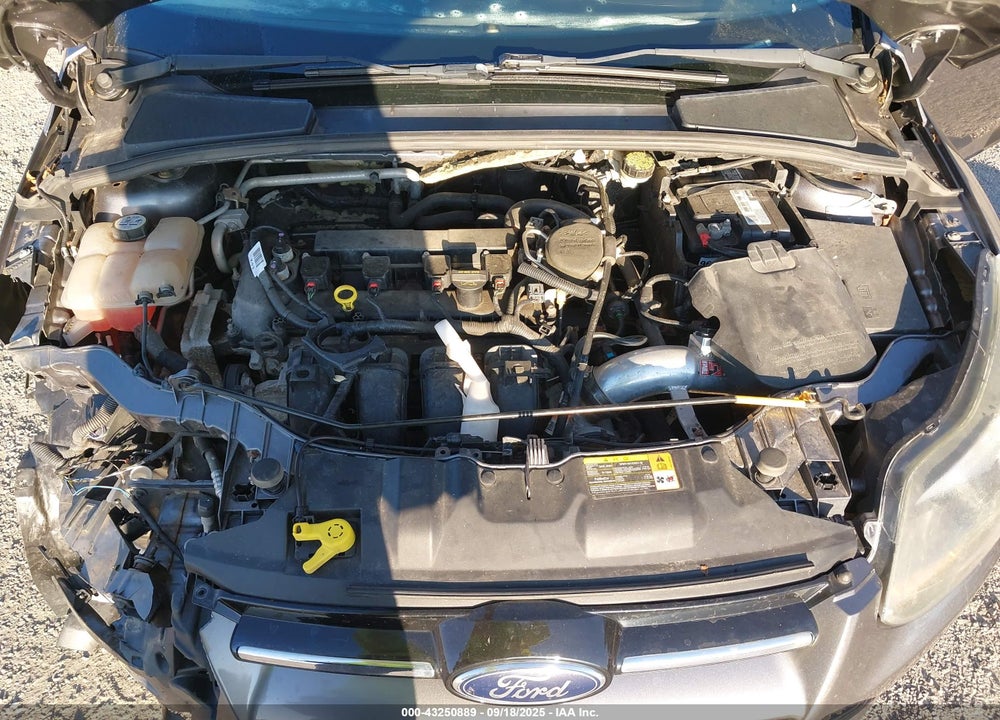 2013 FORD FOCUS TITANIUM VIN: 1FADP3N25DL182426