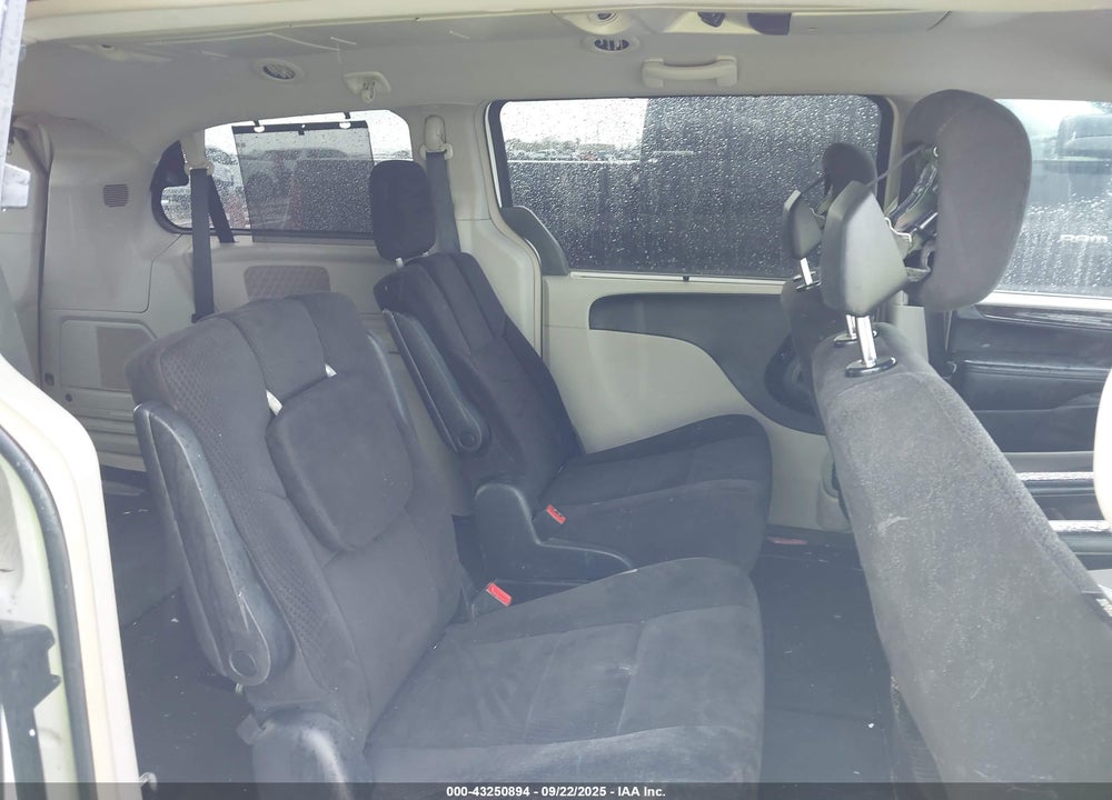 2012 DODGE GRAND CARAVAN CREW VIN: 2C4RDGDG0CR272554