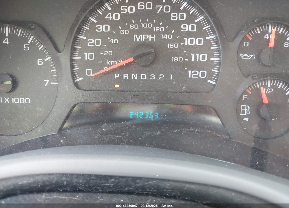 2007 CHEVROLET TRAILBLAZER LS VIN: 1GNDT13S772270120