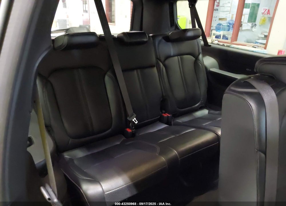 2023 JEEP WAGONEER L SERIES II 4X4 VIN: 1C4SJSBP9PS568354