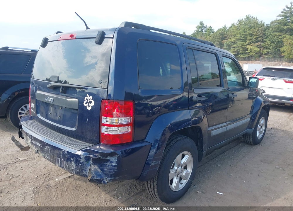 2012 JEEP LIBERTY VIN: 1C4PJMAK1CW137050
