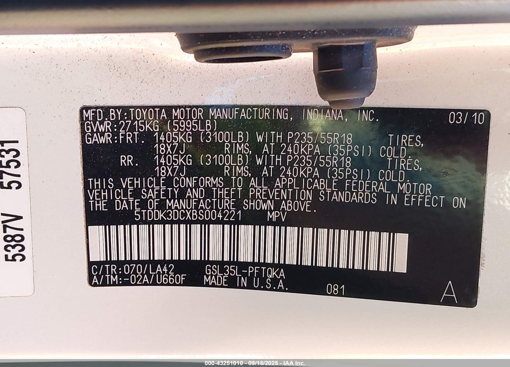 2011 TOYOTA SIENNA LIMITED VIN: 5TDDK3DCXBS004221