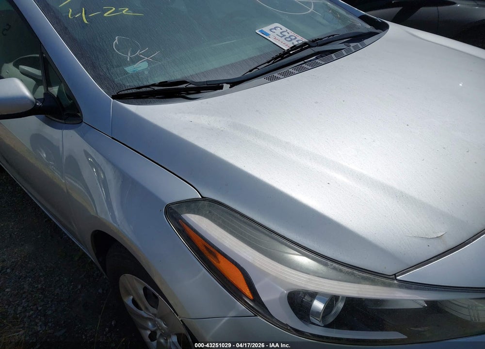 2017 KIA FORTE LX VIN: KNAFK5A81H5680735