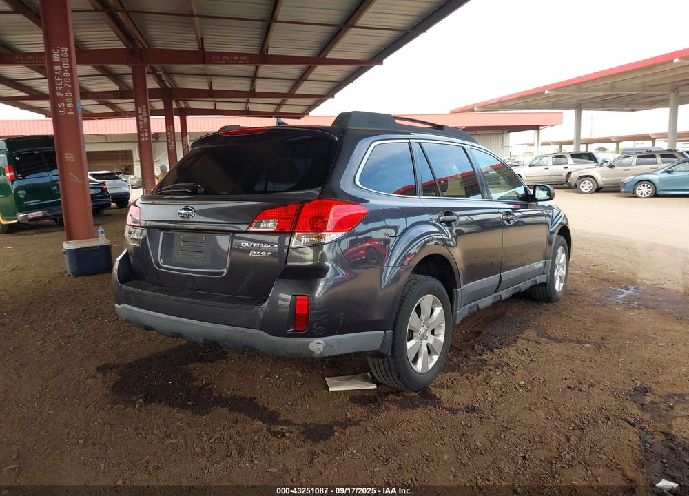 2011 SUBARU OUTBACK VIN: 4S4BRBLC7B3379852
