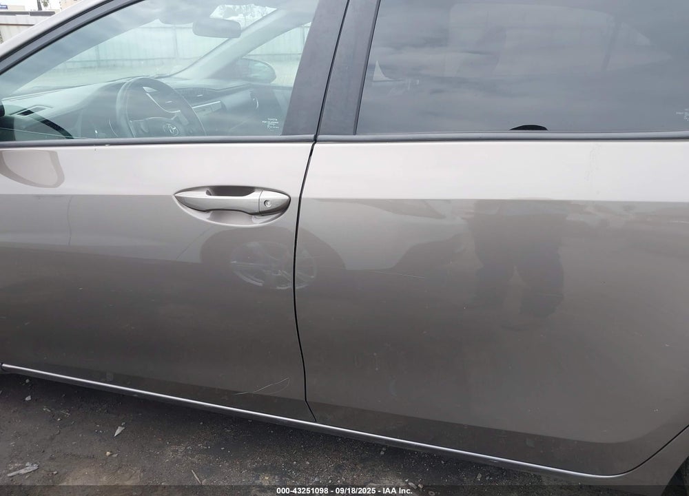 2017 TOYOTA COROLLA VIN: 5YFBURHE1HP734715