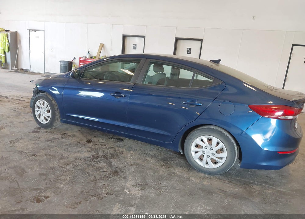 2017 HYUNDAI ELANTRA SE VIN: 5NPD74LF6HH183424