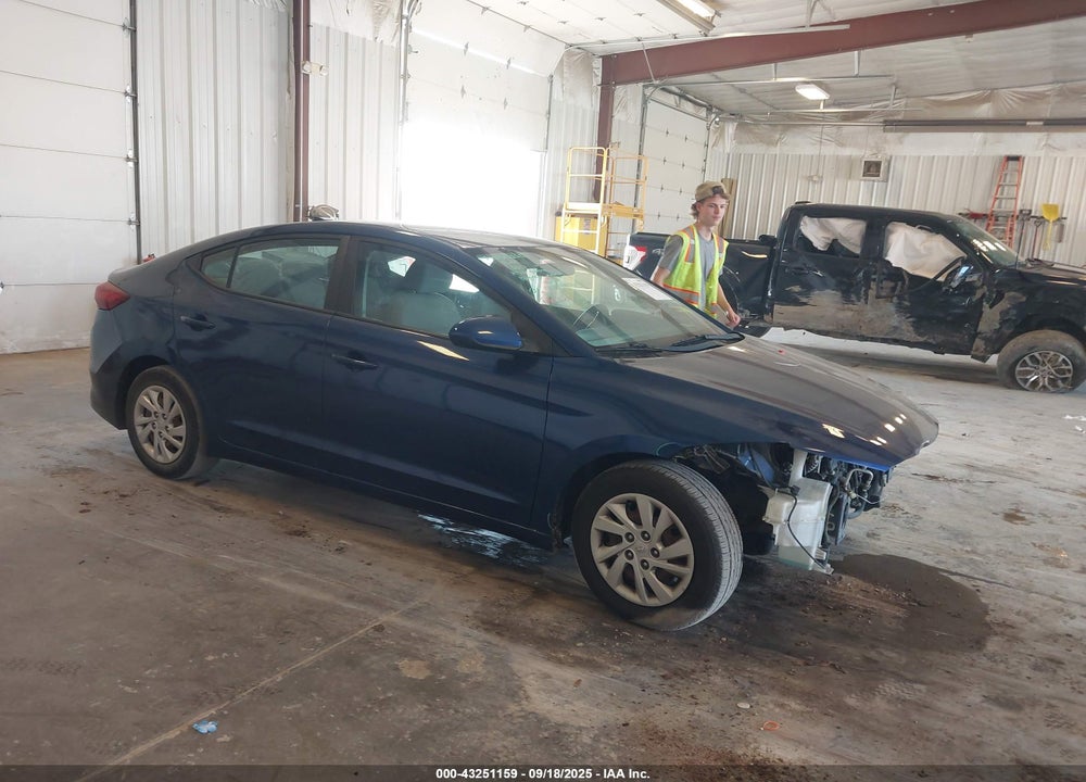 2017 HYUNDAI ELANTRA SE VIN: 5NPD74LF6HH183424