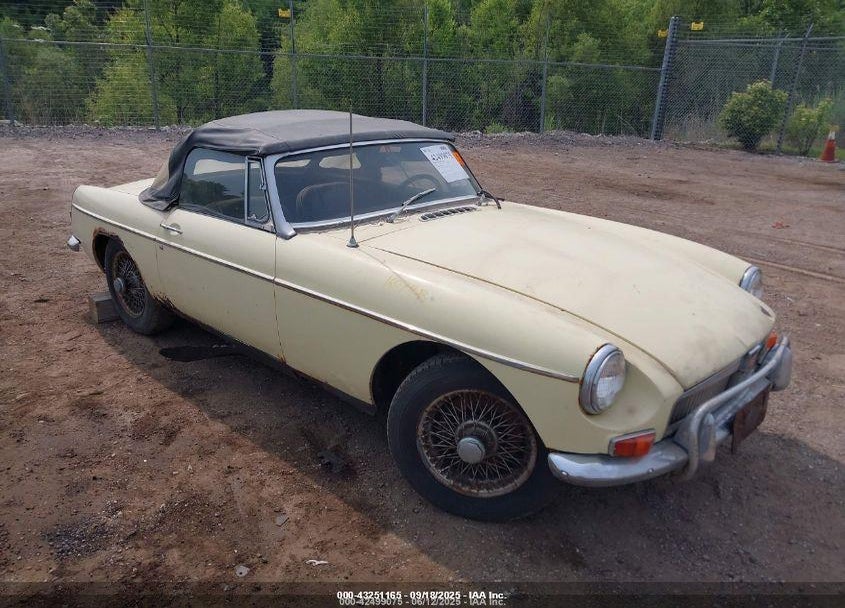 1968 MG B VIN: 00000GHN40146286G