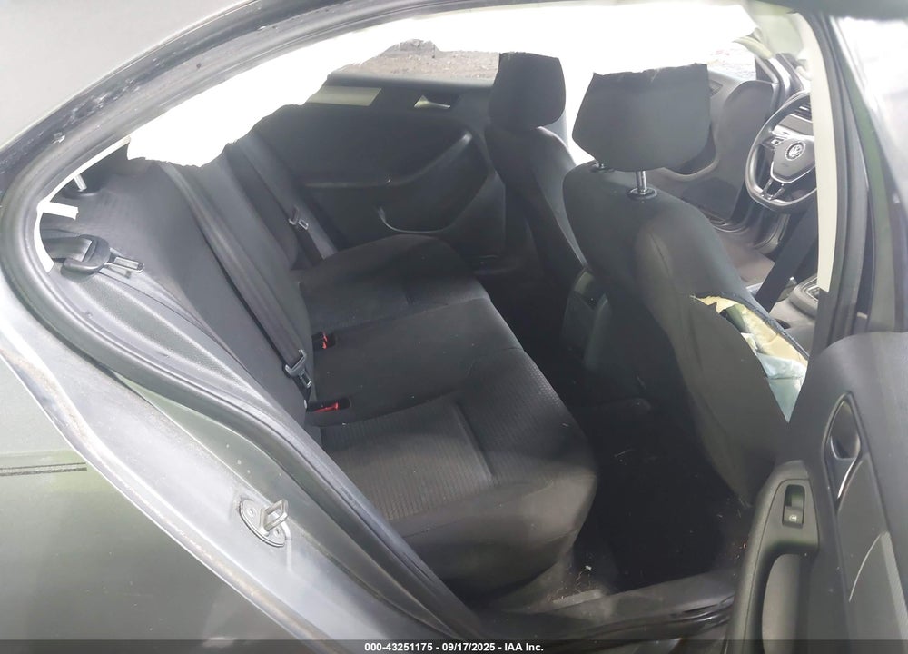 2016 VOLKSWAGEN JETTA 1.4T SE VIN: 3VWD67AJ3GM347858