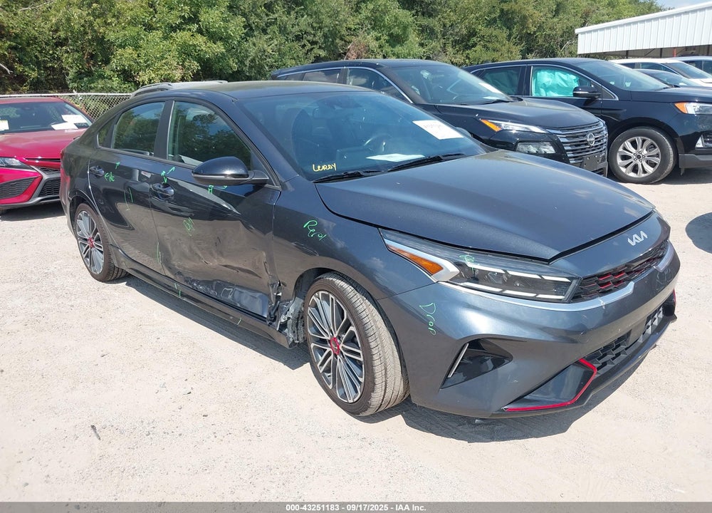 2023 KIA FORTE GT VIN: 3KPF44AC0PE549682