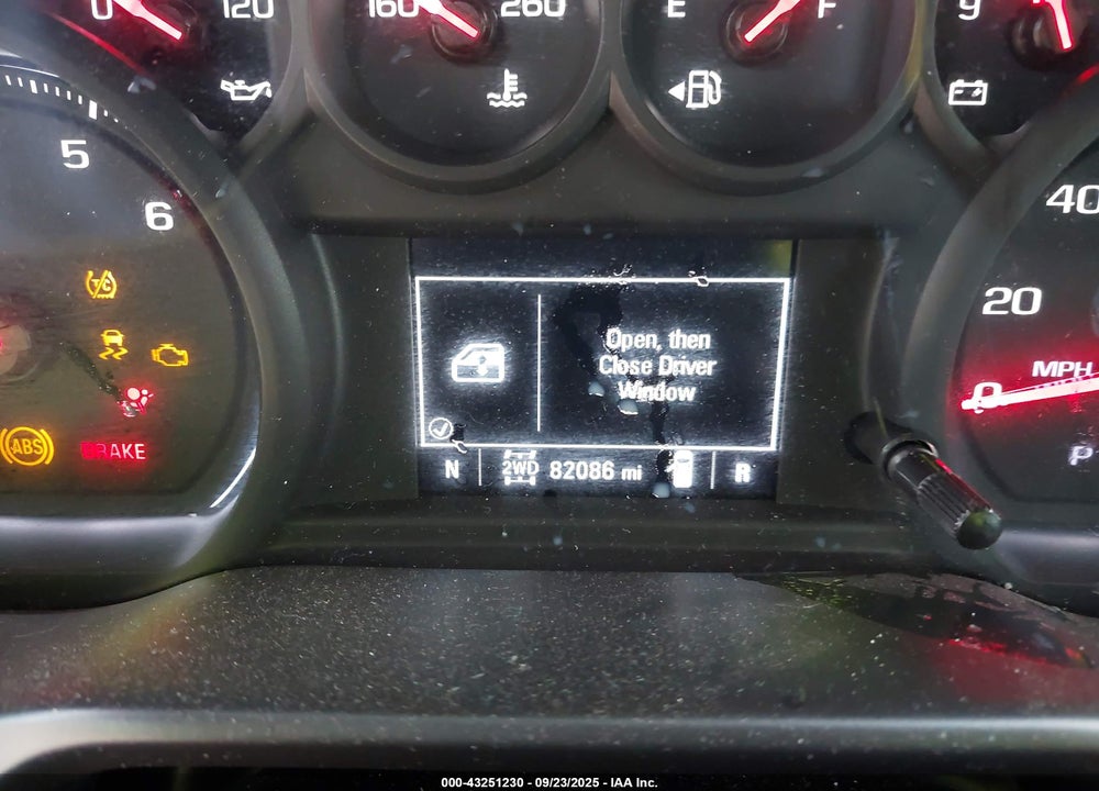 2019 CHEVROLET SILVERADO 1500 VIN: 1GCPYBEH1KZ221106