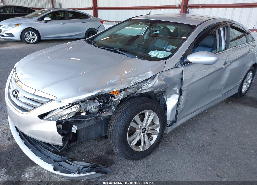 2014 HYUNDAI SONATA VIN: 5NPEB4AC9EH838702