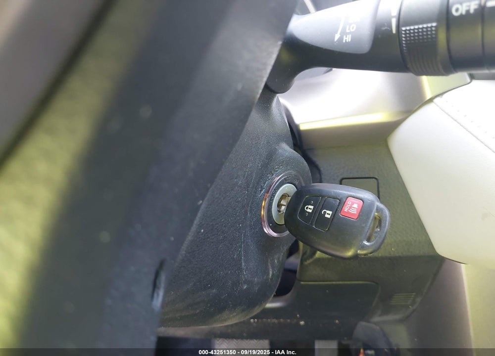 2013 TOYOTA RAV4 VIN: 2T3RFREV9DW061248