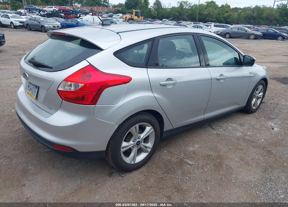 2014 FORD FOCUS SE VIN: 1FADP3K24EL455376