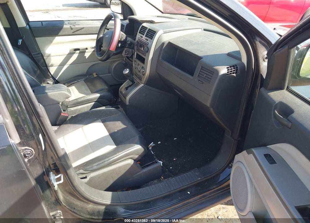 2007 JEEP COMPASS LIMITED VIN: 1J8FT57WX7D105701