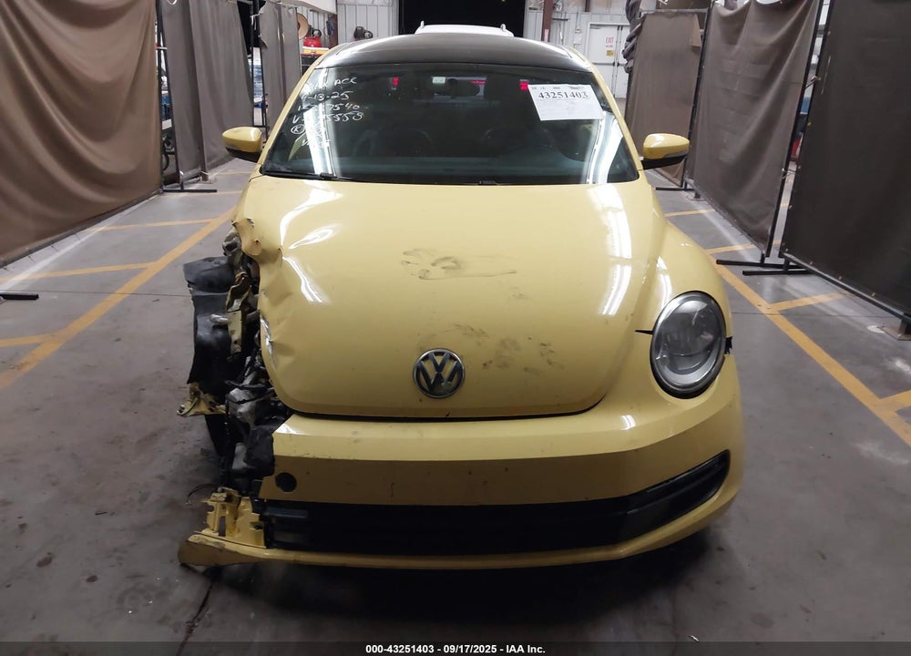 2012 VOLKSWAGEN BEETLE VIN: 3VWJX7AT3CM655558