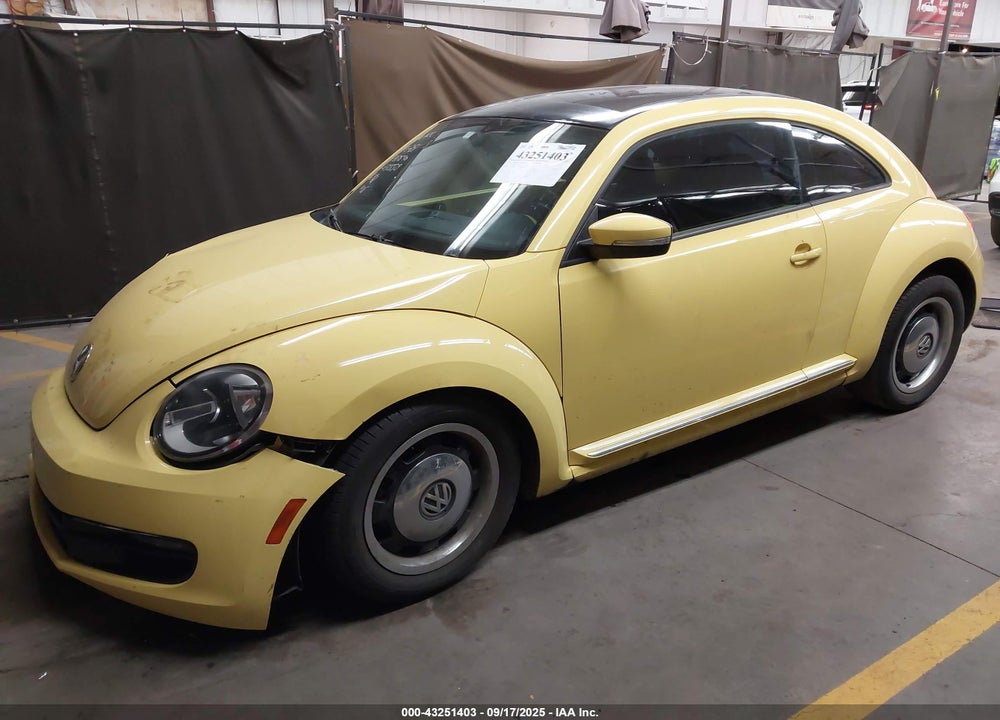 2012 VOLKSWAGEN BEETLE VIN: 3VWJX7AT3CM655558