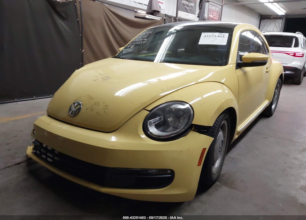 2012 VOLKSWAGEN BEETLE VIN: 3VWJX7AT3CM655558