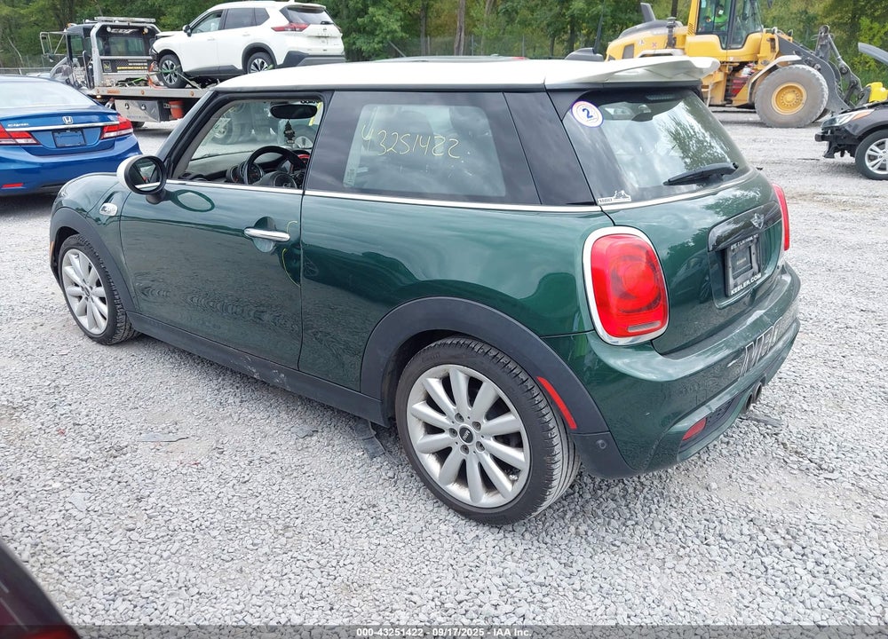 2018 MINI HARDTOP VIN: WMWXP7C57J2C61934
