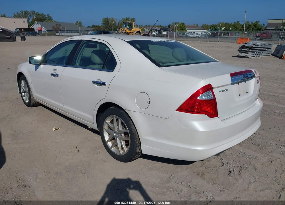 2011 FORD FUSION VIN: 3FAHP0CG9BR159695