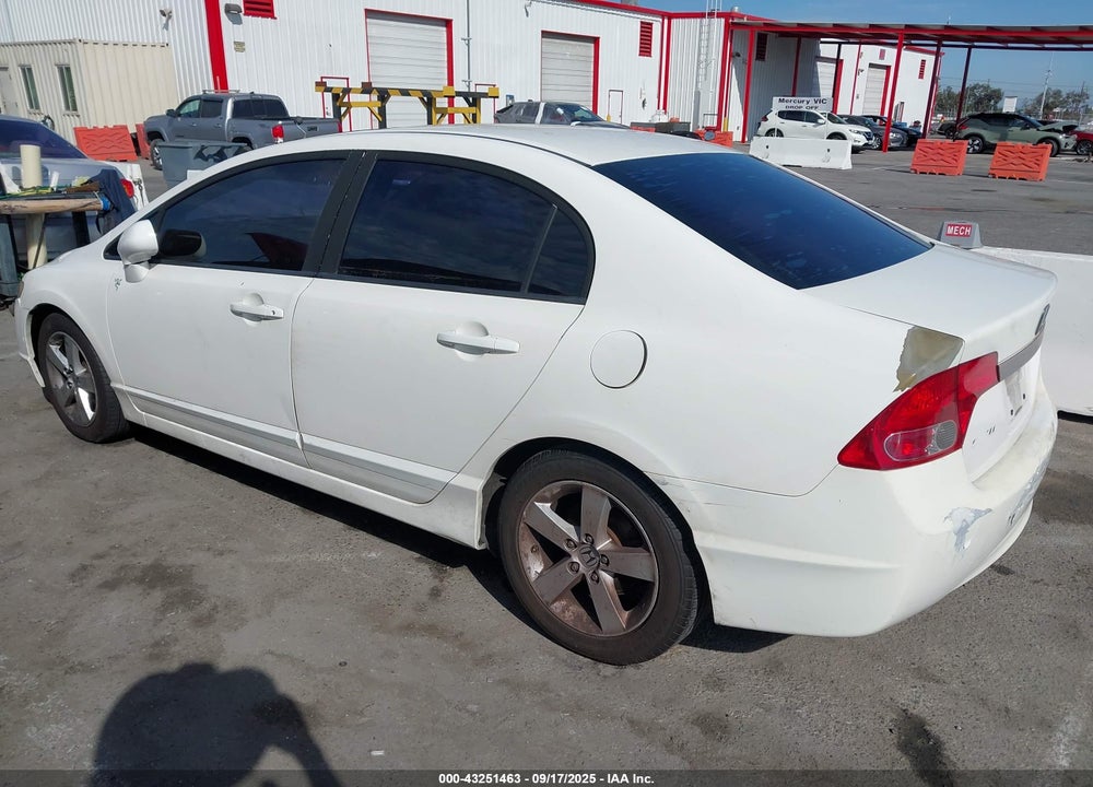 2008 HONDA CIVIC VIN: 1HGFA168X8L015644