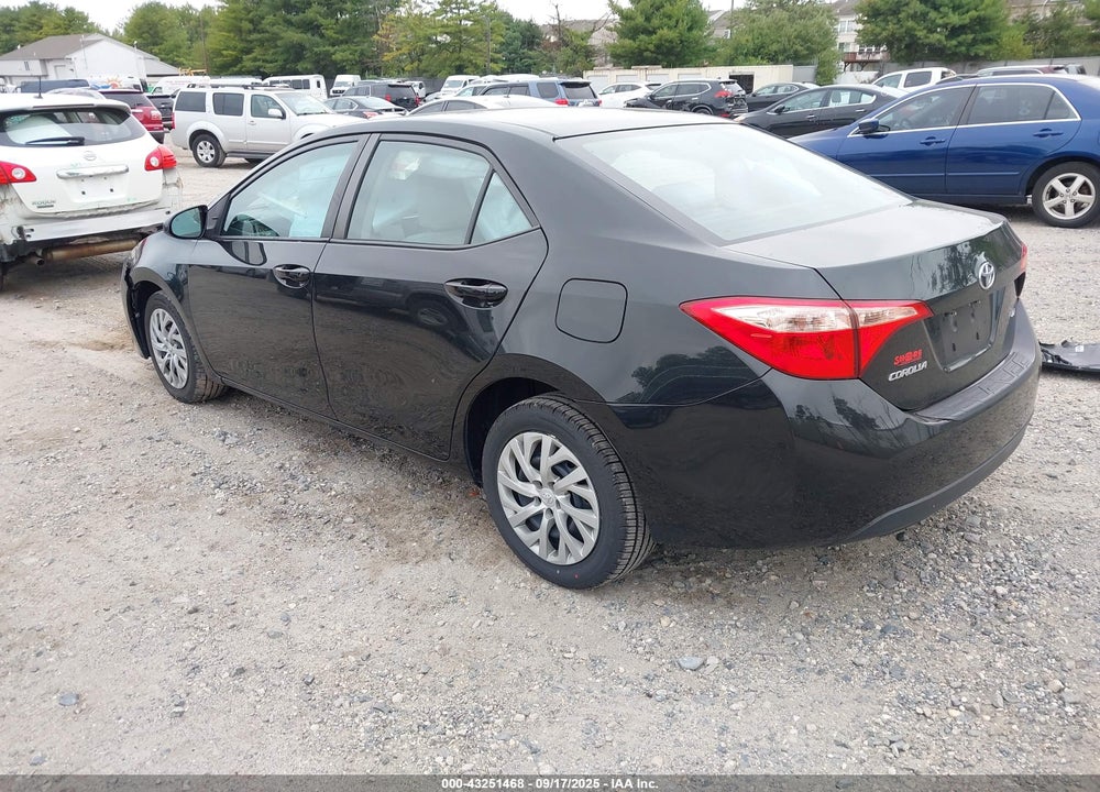 2017 TOYOTA COROLLA VIN: 2T1BURHEXHC952815