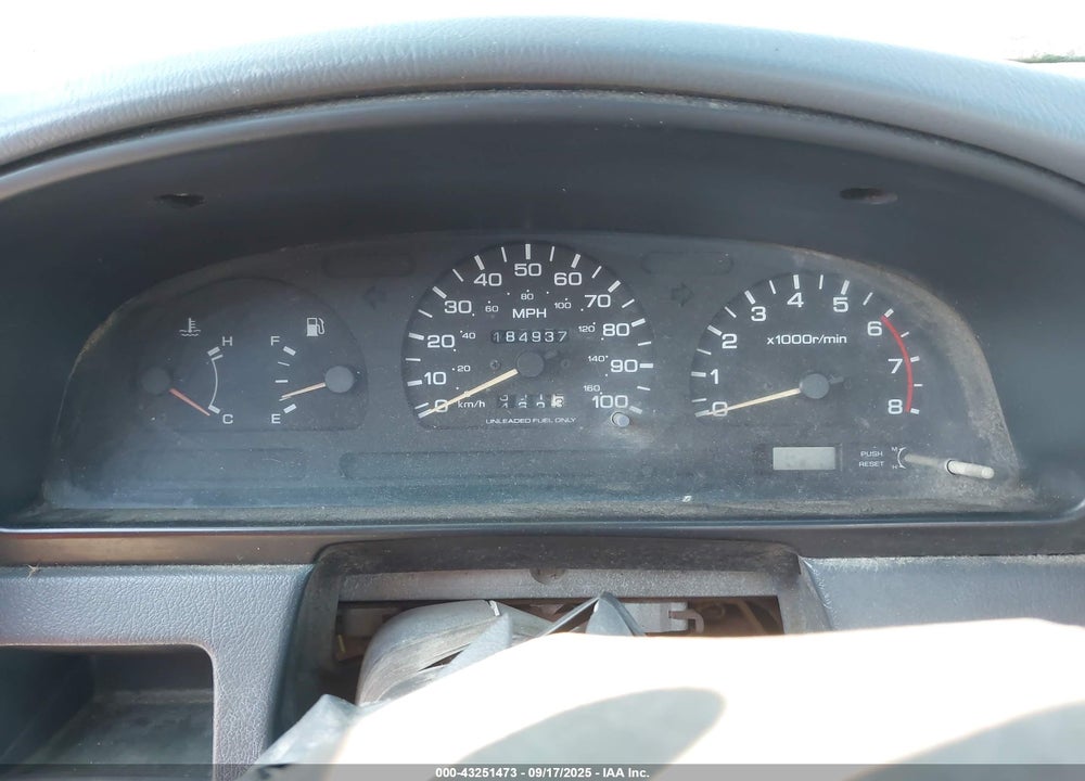 1994 NISSAN TRUCK XE VIN: 1N6SD11S0RC389783