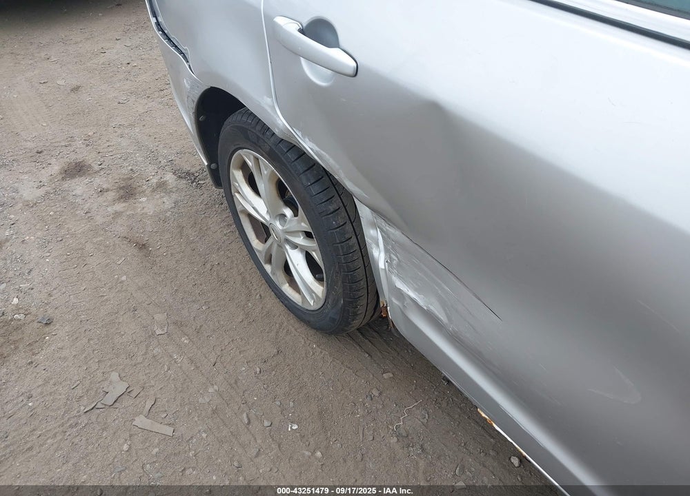 2012 FORD FUSION VIN: 3FAHP0HA5CR157903