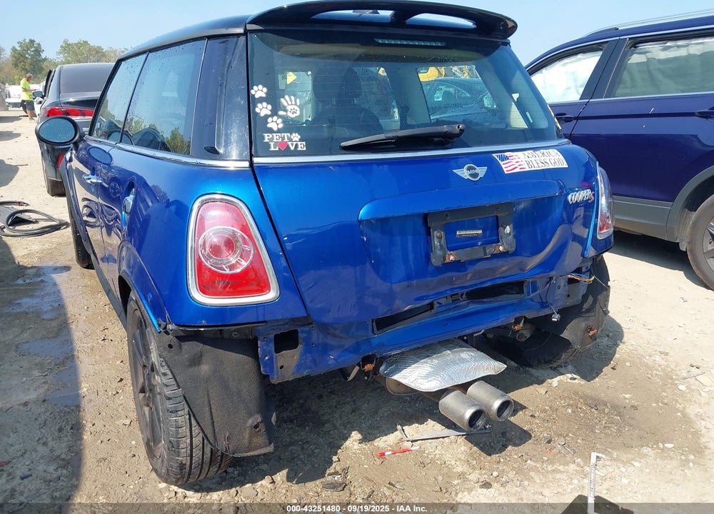 2012 MINI COOPER VIN: WMWSV3C58CTY18918