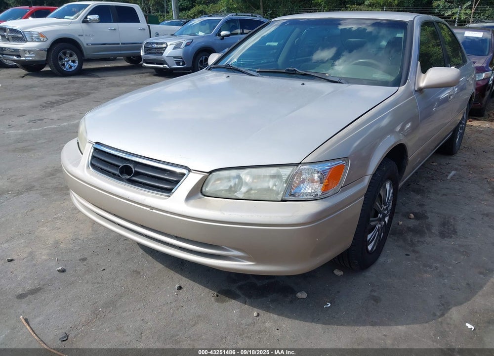 2001 TOYOTA CAMRY LE VIN: 4T1BG22K61U101337