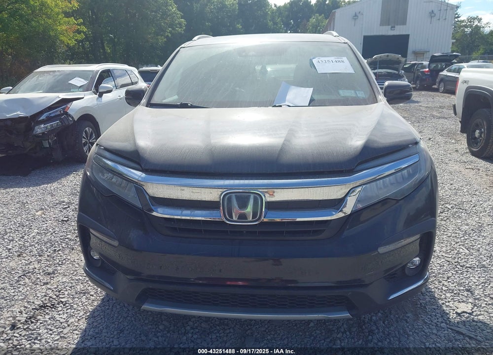 2019 HONDA PILOT VIN: 5FNYF6H05KB037171