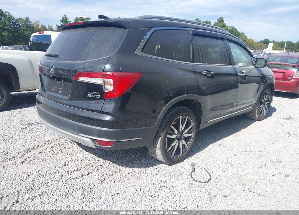 2019 HONDA PILOT VIN: 5FNYF6H05KB037171