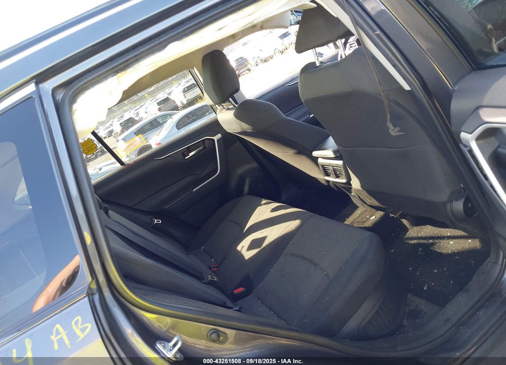 2022 TOYOTA RAV4 HYBRID VIN: 2T3RWRFV9NW129239