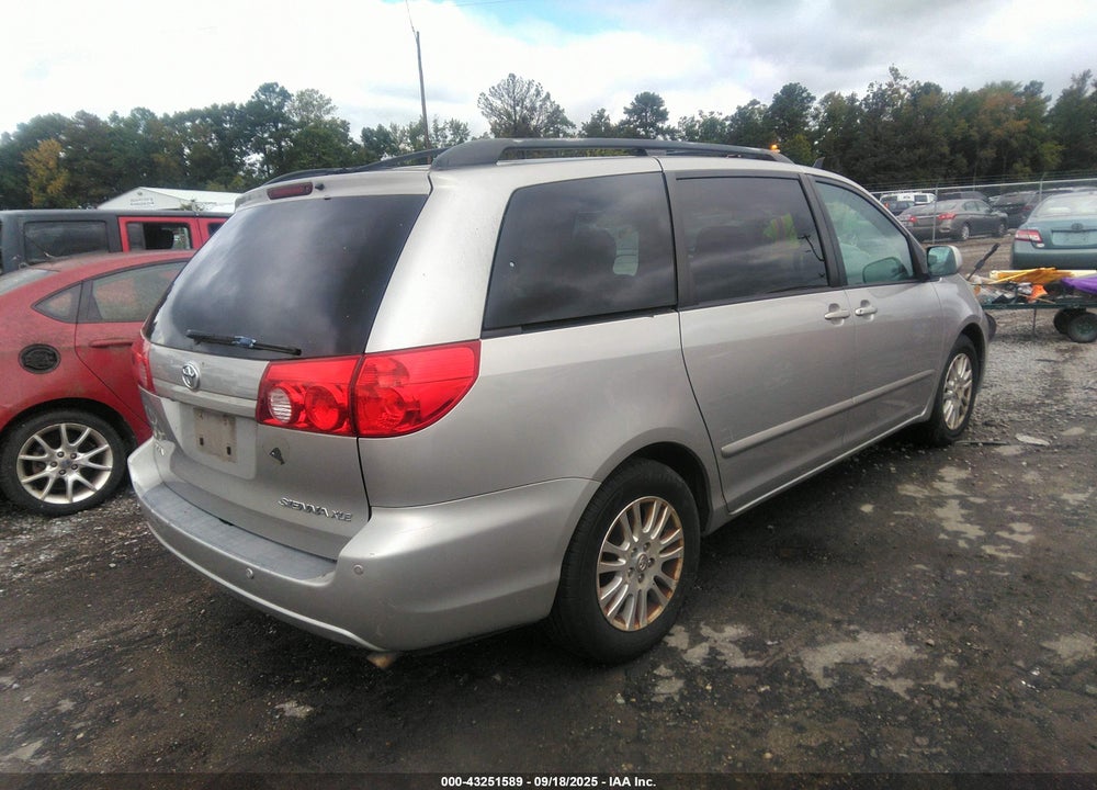 2010 TOYOTA SIENNA XLE VIN: 5TDYK4CC8AS329229