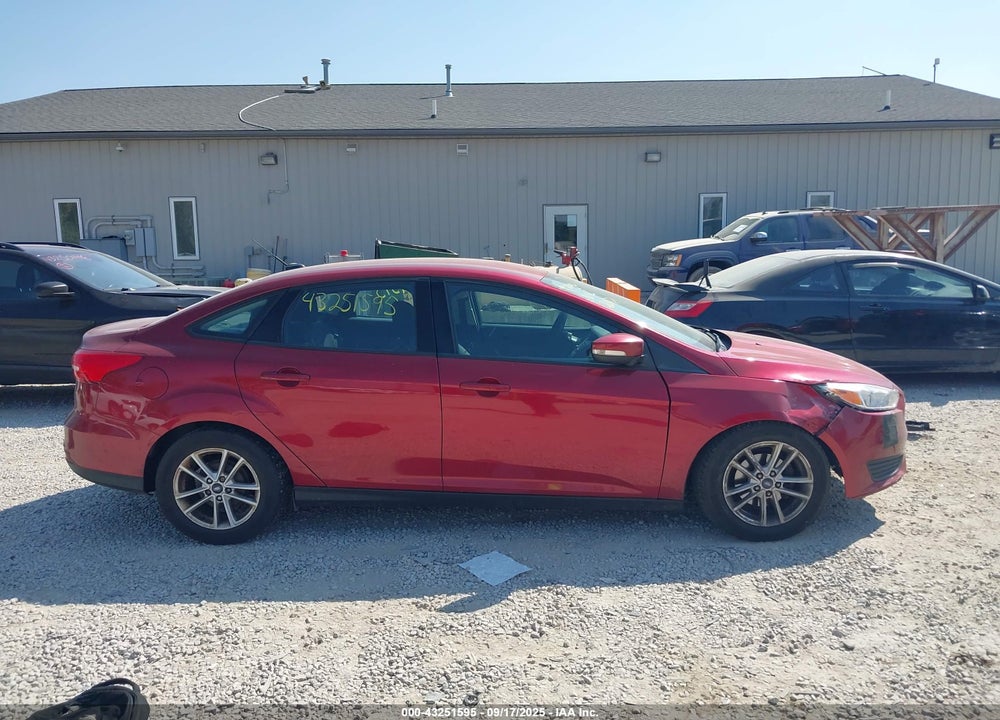 2017 FORD FOCUS VIN: 1FADP3F2XHL243225