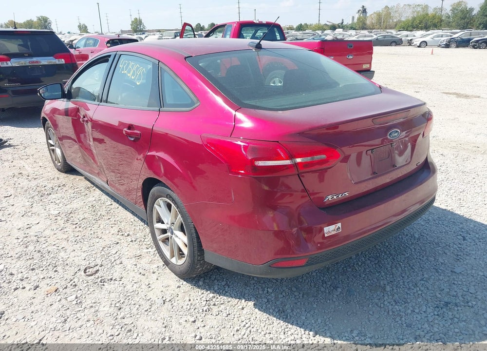 2017 FORD FOCUS VIN: 1FADP3F2XHL243225
