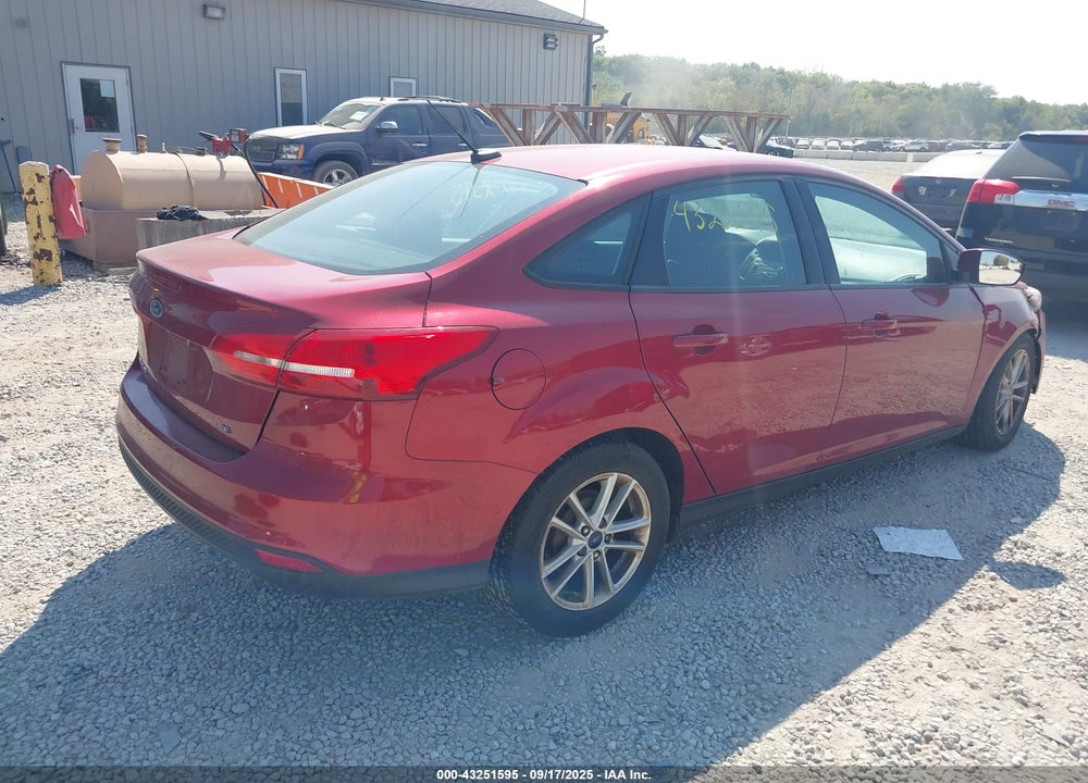 2017 FORD FOCUS VIN: 1FADP3F2XHL243225