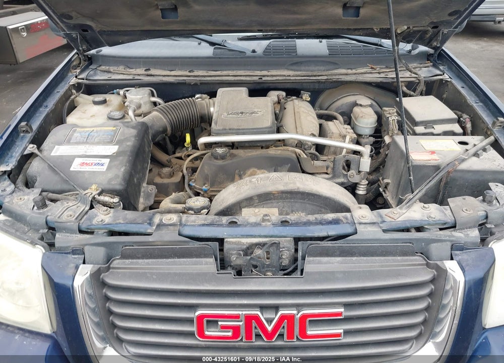 2004 GMC ENVOY XL SLE VIN: 1GKET16S046200198