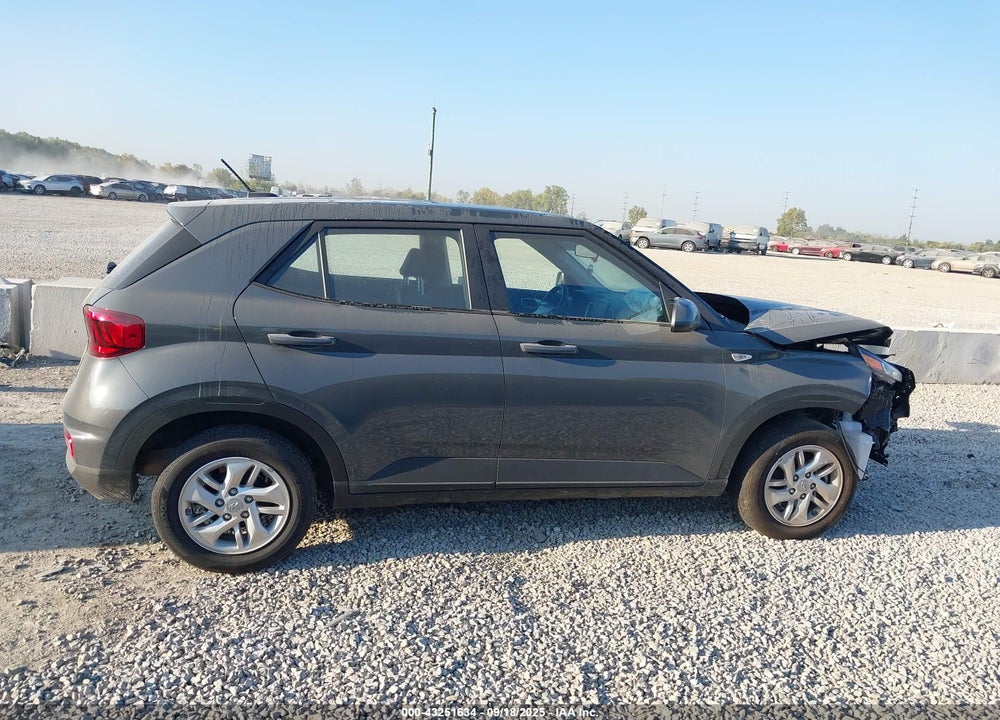 2025 HYUNDAI VENUE SE VIN: KMHRB8A38SU365199