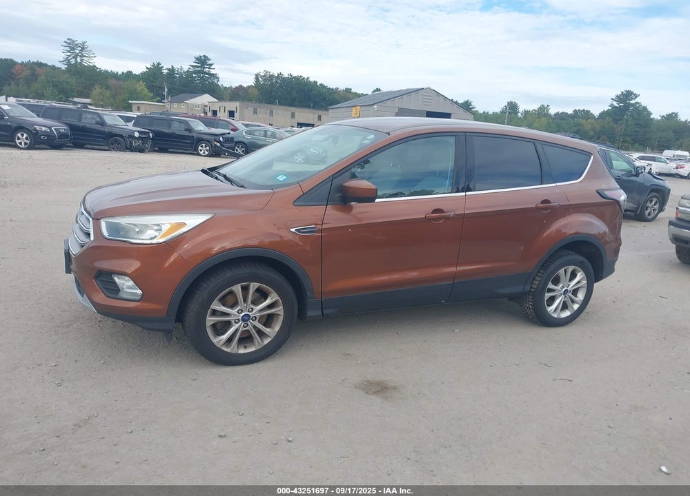 2017 FORD ESCAPE VIN: 1FMCU9GD7HUB05746