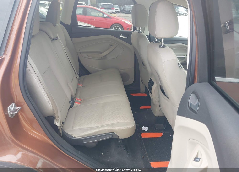 2017 FORD ESCAPE VIN: 1FMCU9GD7HUB05746