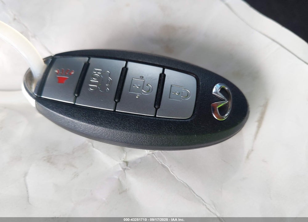 2015 INFINITI Q50 VIN: JN1BV7AP7FM332844