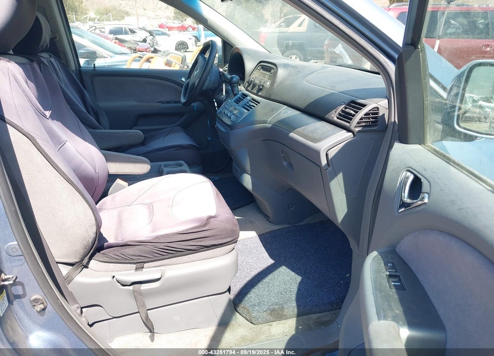 2006 HONDA ODYSSEY EX VIN: 5FNRL38416B046826