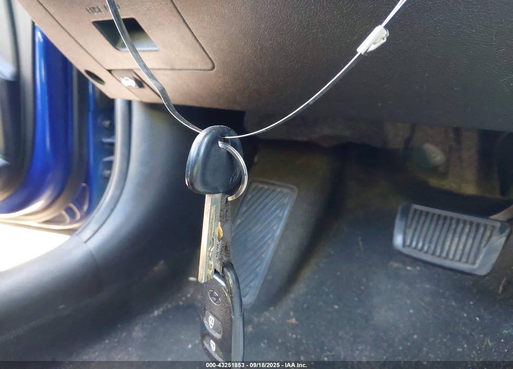 2013 HYUNDAI ACCENT VIN: KMHCT5AE8DU111983