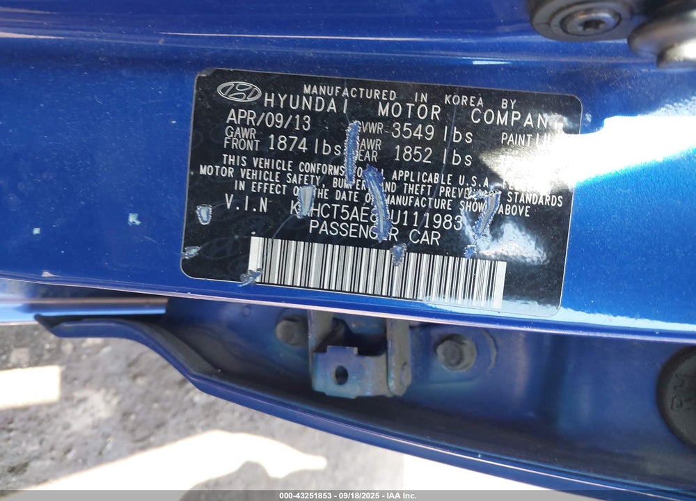 2013 HYUNDAI ACCENT VIN: KMHCT5AE8DU111983