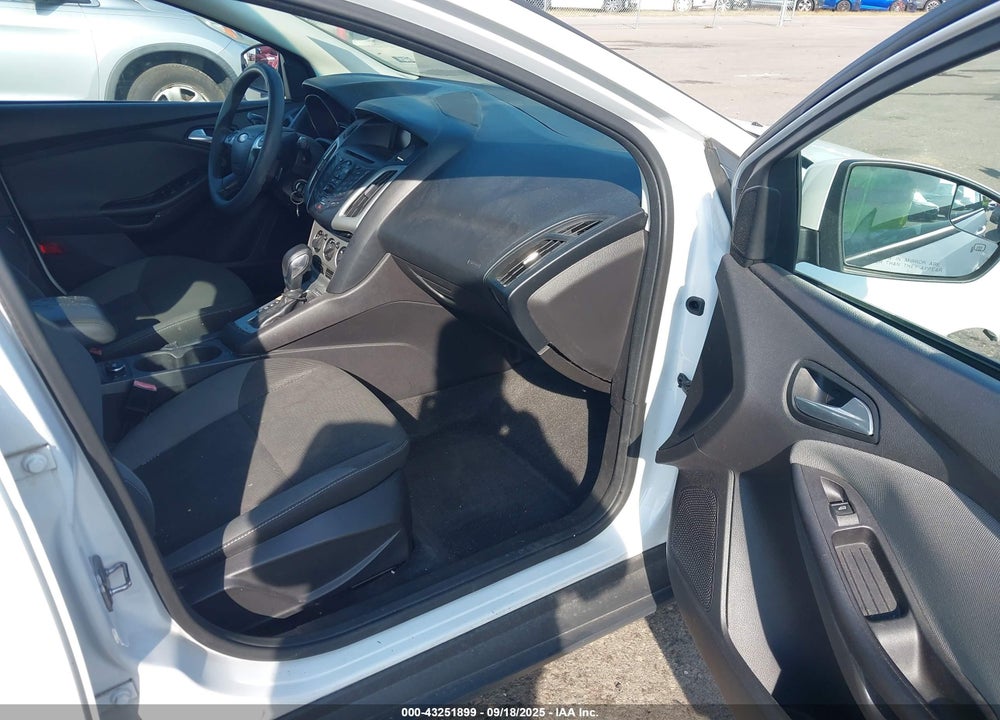 2012 FORD FOCUS SE VIN: 1FAHP3F27CL131217