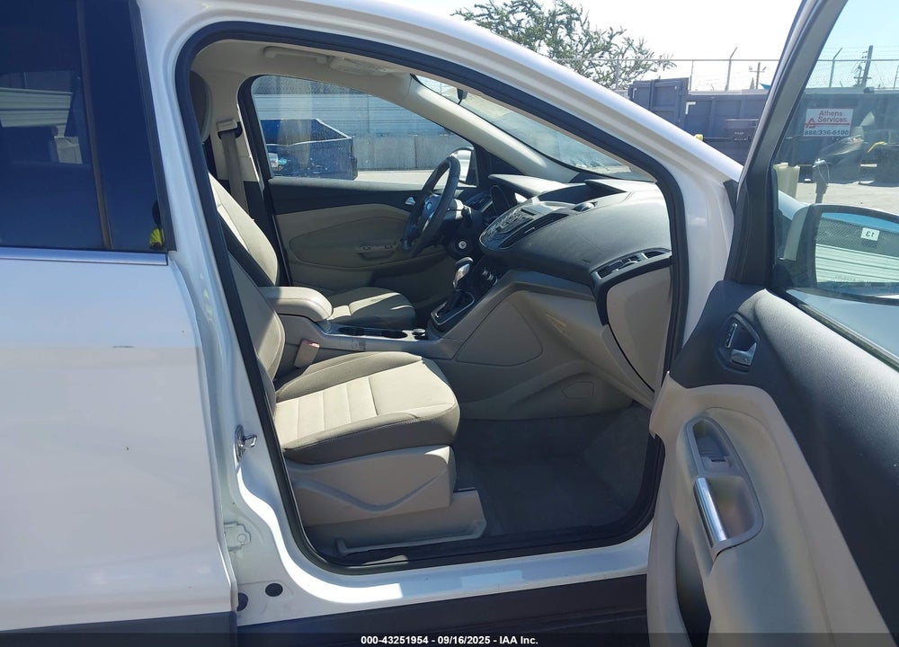 2013 FORD ESCAPE VIN: 1FMCU0GX4DUA80675